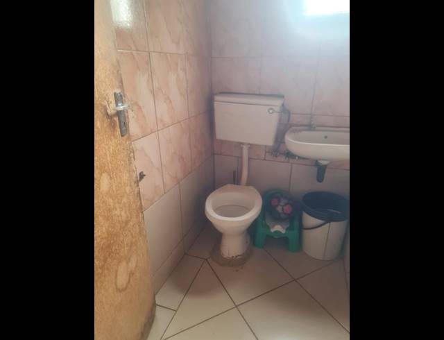 2 BEDROOM HOUSE FOR SALE IN SOSHANGUVE SOUTH